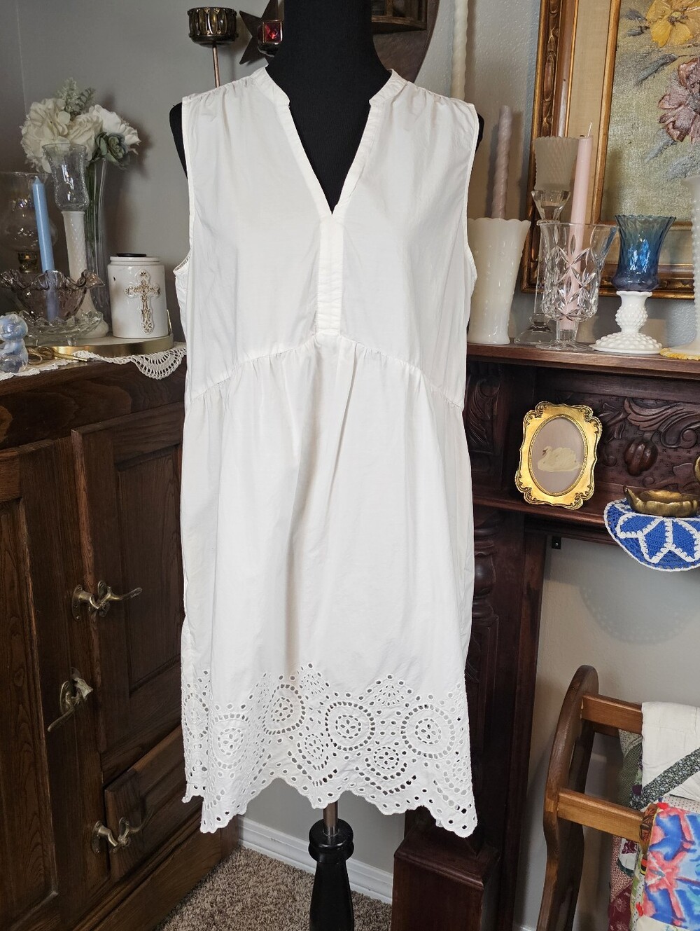 Gap White Eyelet Hem Shift Dress Women's Medium Tall Sleeveless Cotton Boho